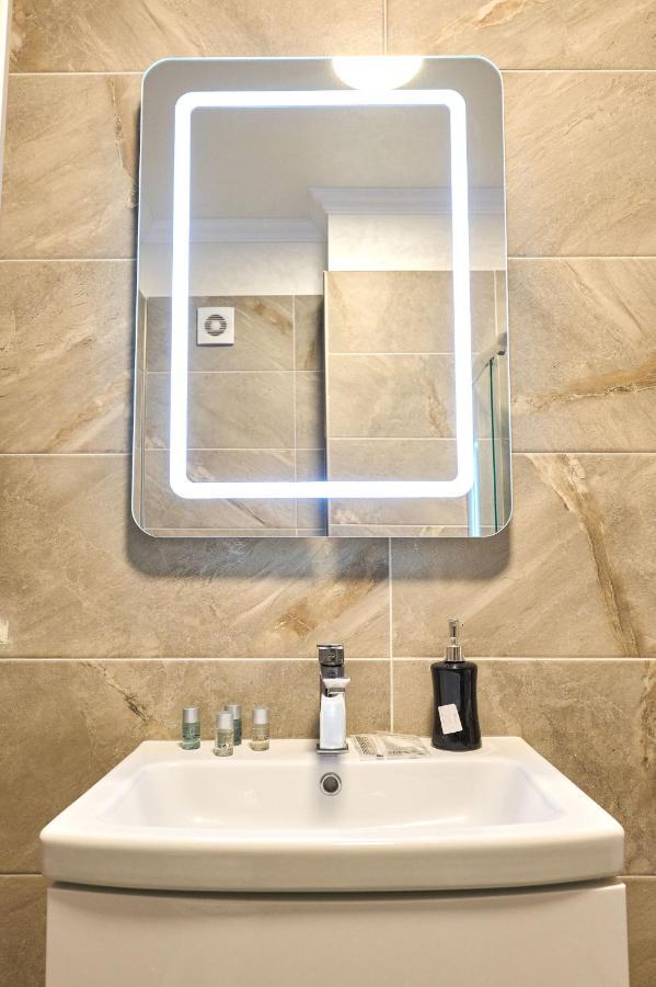 Moonstar Apartment - Spa N Pools Beach Resort Mamaia Εξωτερικό φωτογραφία