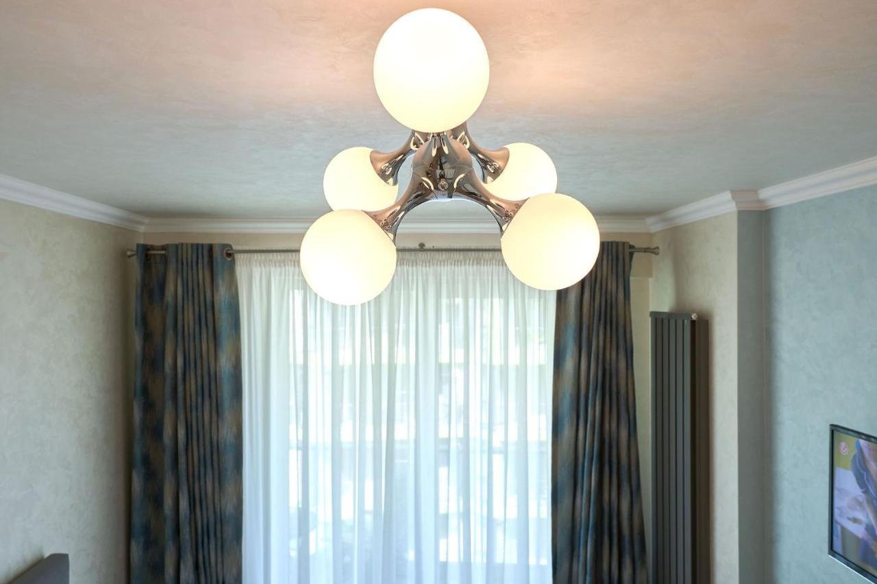 Moonstar Apartment - Spa N Pools Beach Resort Mamaia Εξωτερικό φωτογραφία